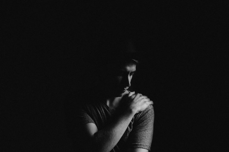 χειροπρακτική για παγωμένο ώμο